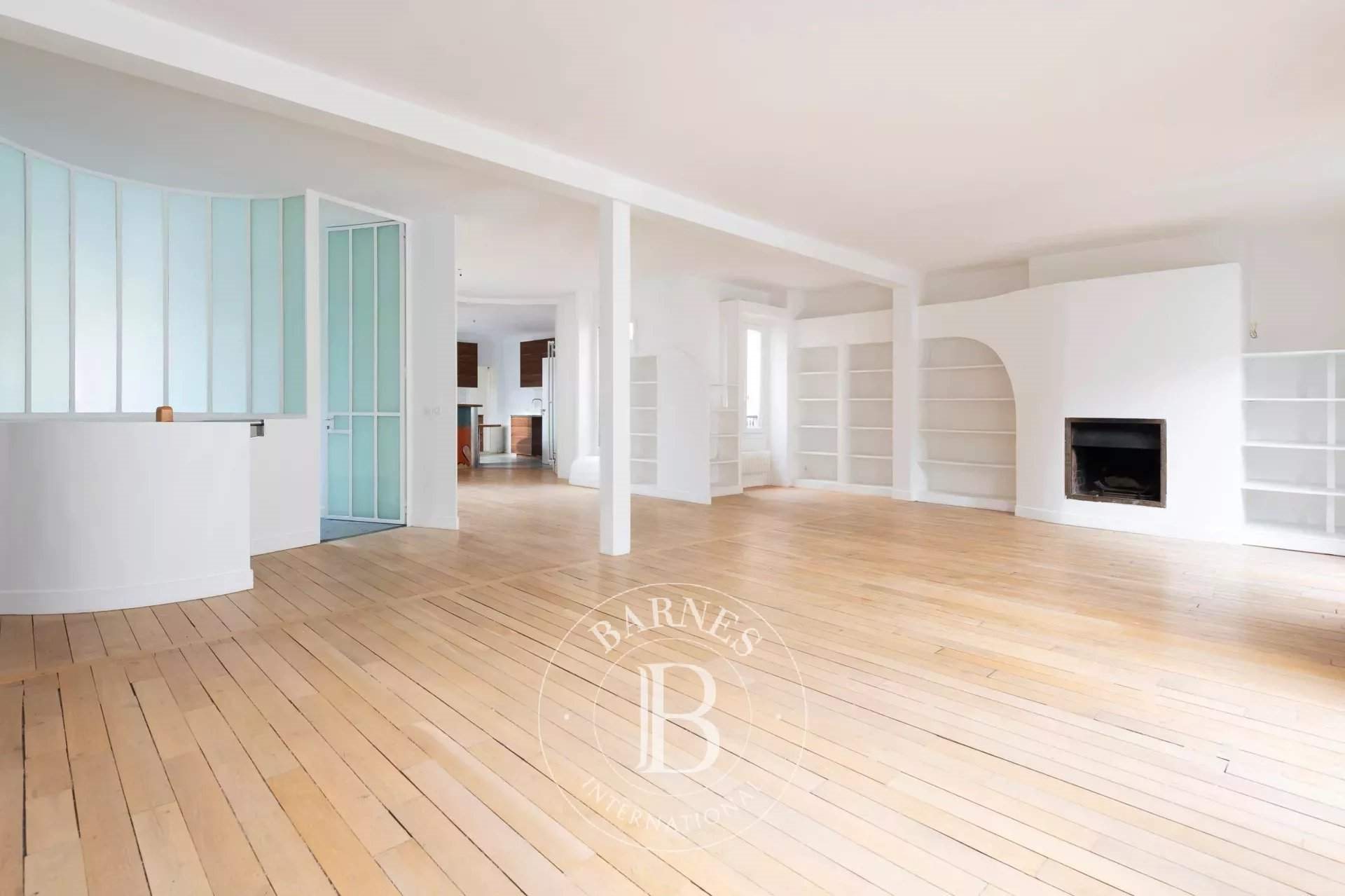 Appartement à louer, 228m², Paris 16ème