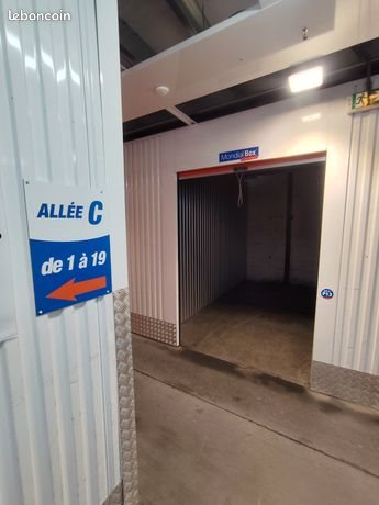 Appartement à louer, 999m², Nîmes