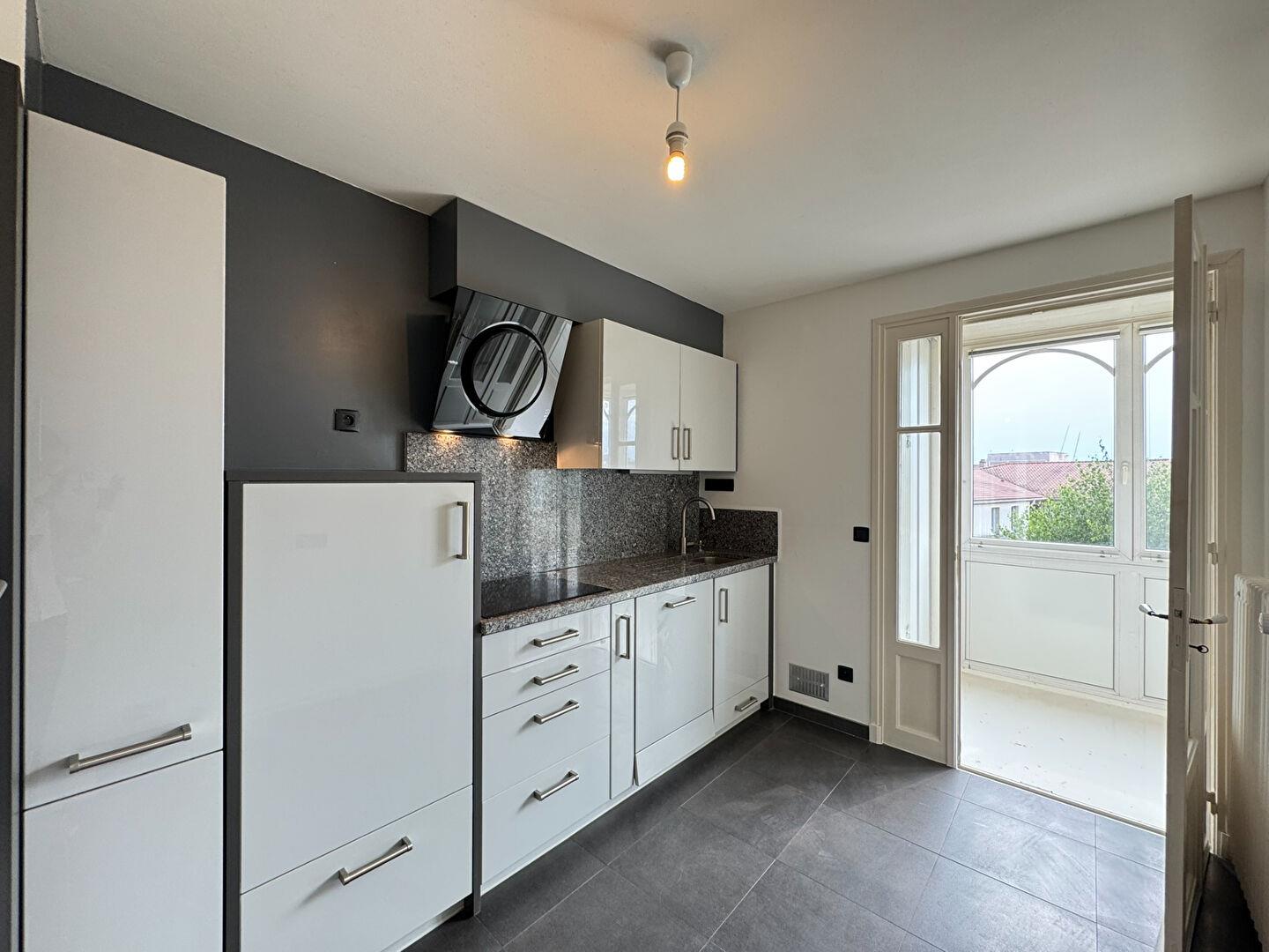Appartement à vendre, 83m², Reims