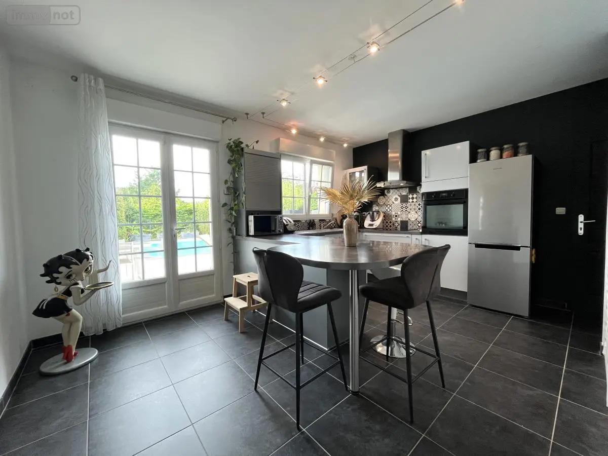 Maison à vendre, 177m², Bétheny