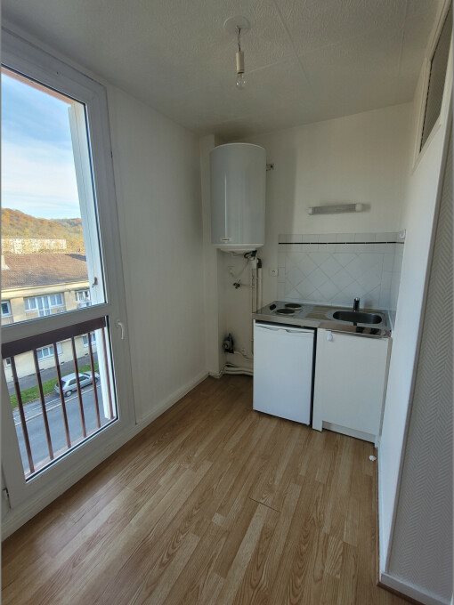 Appartement à louer, 31m², Pont-Sainte-Maxence