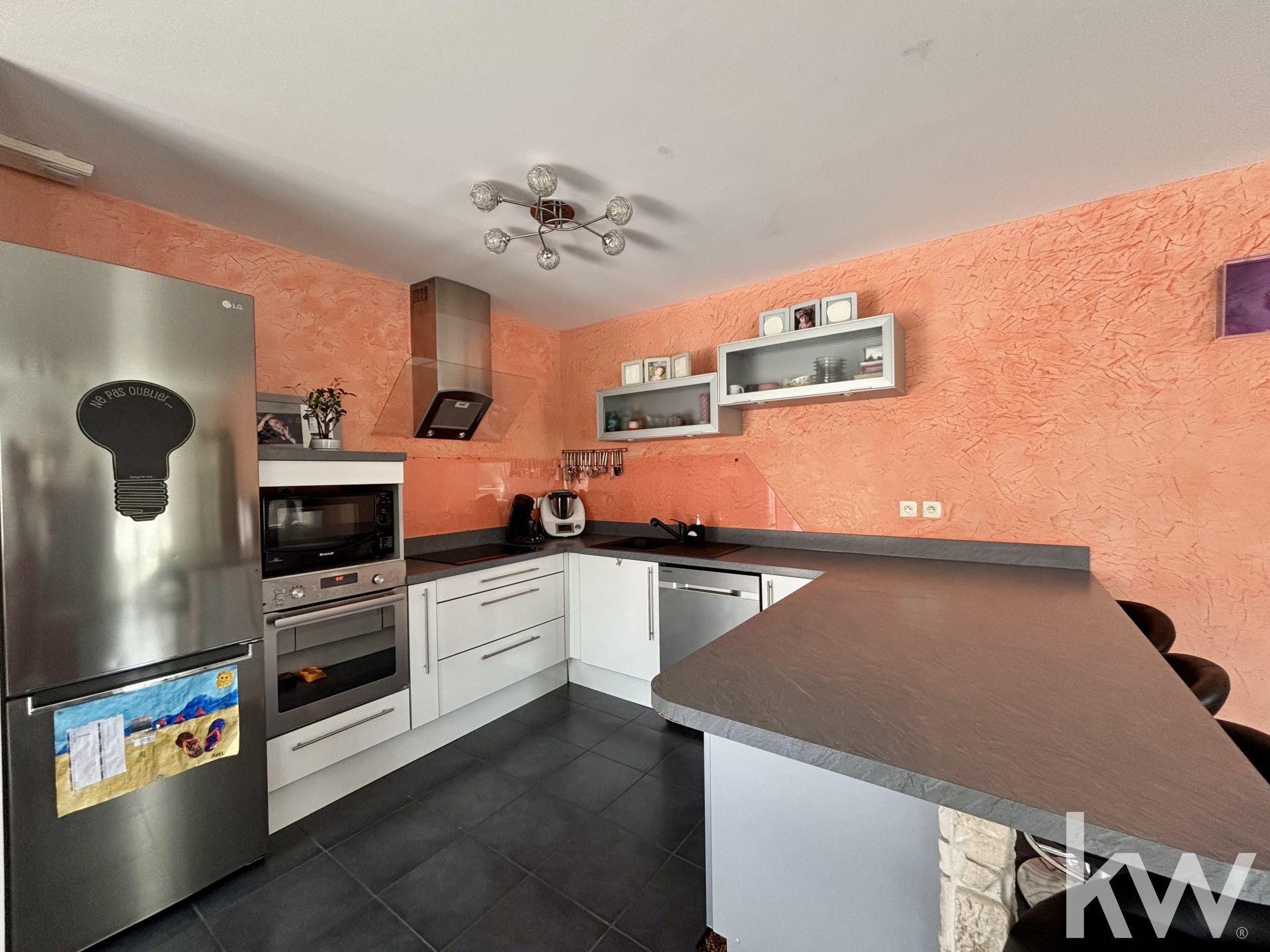 Appartement à vendre, 76m², Saint-Genest-Lerpt