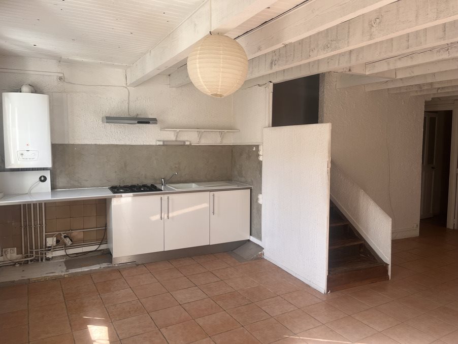 Appartement à louer, 74m², Aigues-Mortes