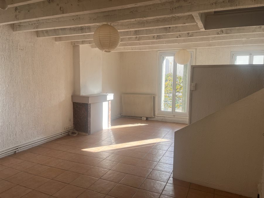 Appartement à louer, 74m², Aigues-Mortes