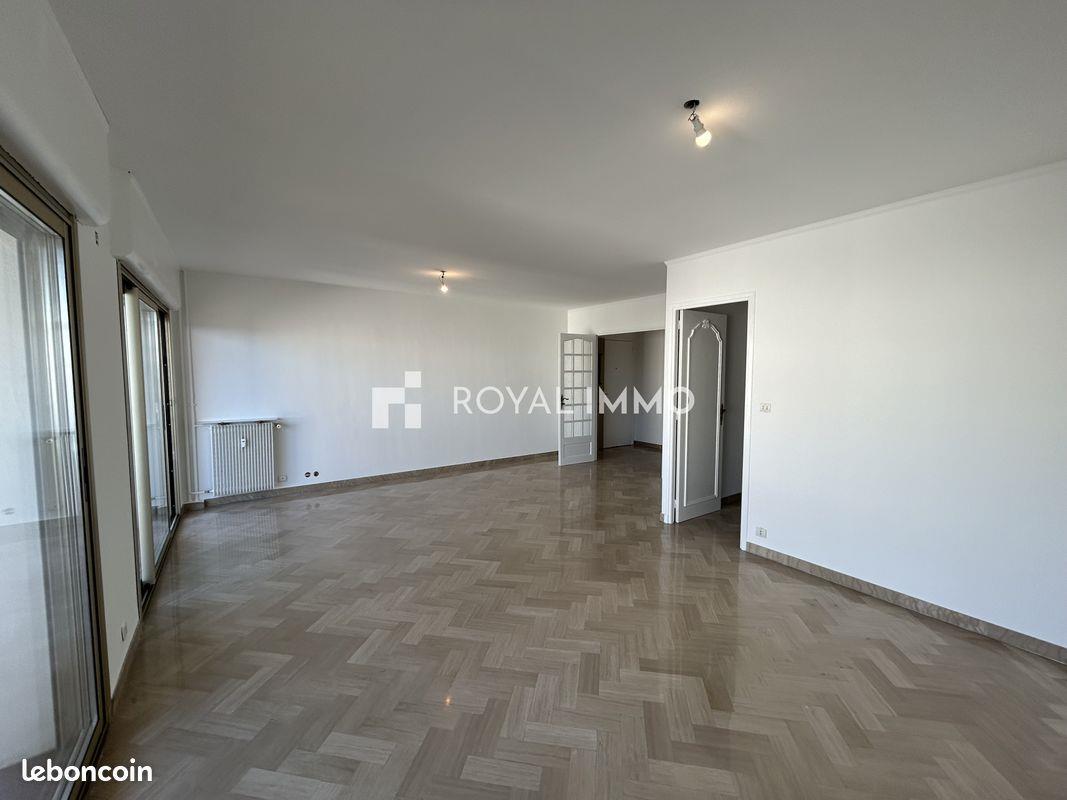 Appartement à vendre, 70m², Toulon