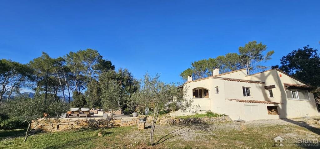 Maison à vendre, 200m², Carcès