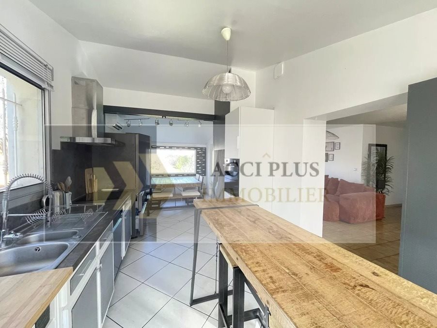 Maison à vendre, 105m², Saint-Gilles
