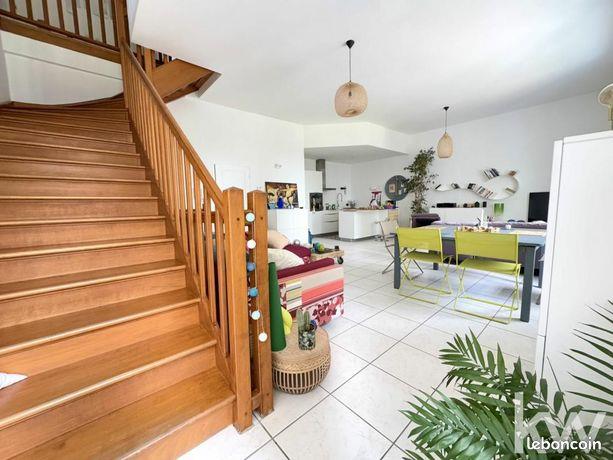 Appartement à vendre, 150m², Saint-Etienne