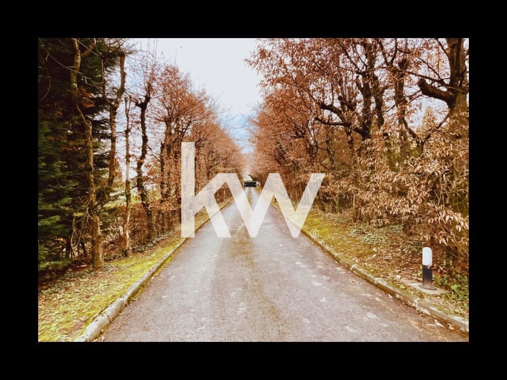 Maison à vendre, 360m², Saint-Genest-Lerpt