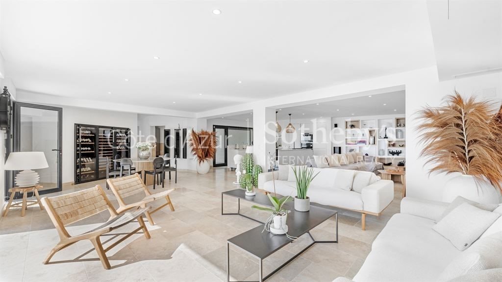 Maison à vendre, 265m², Les Issambres