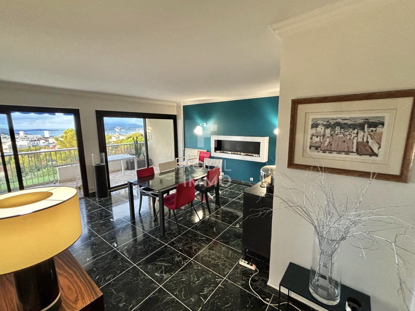 Appartement à louer, 114m², Toulon