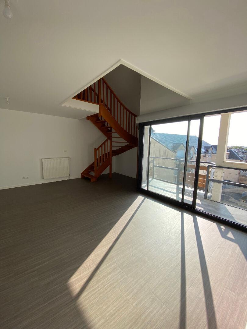 Appartement à louer, 103m², Douvres-la-Délivrande