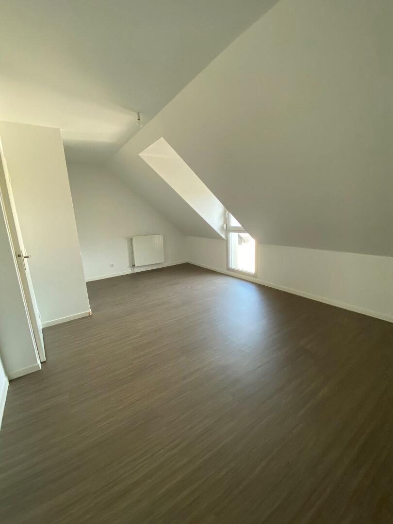 Appartement à louer, 103m², Douvres-la-Délivrande