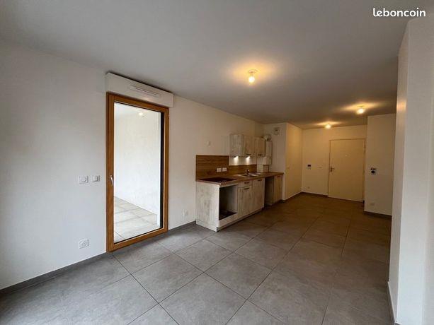 Appartement à louer, 45m², Lyon 8ème