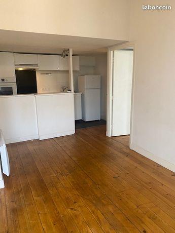 Appartement à louer, 49m², Bordeaux