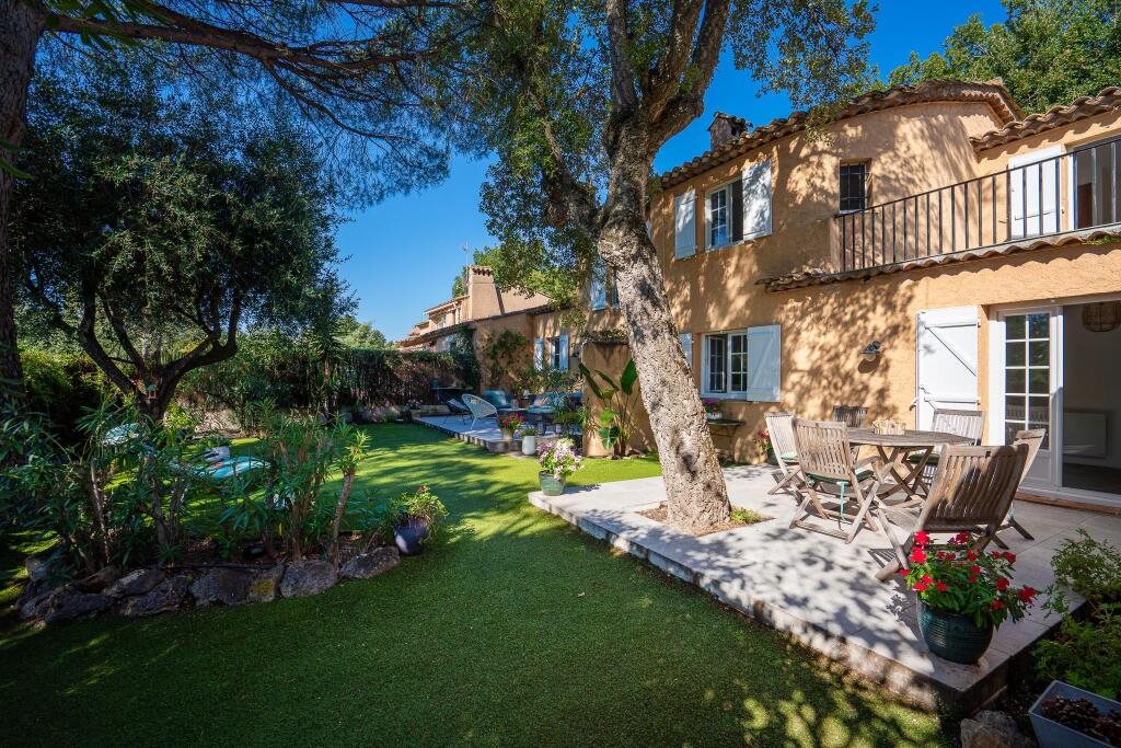 Maison à vendre, 117m², Grimaud