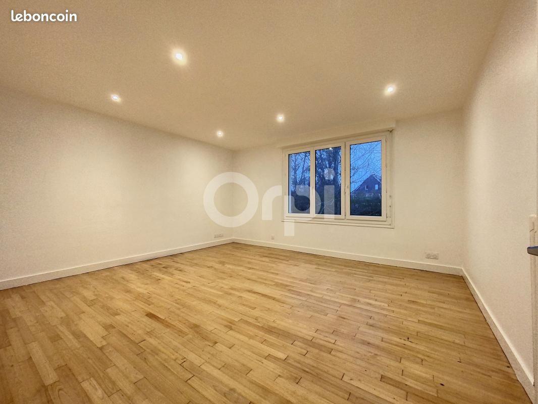 Maison à louer, 74m², Riantec