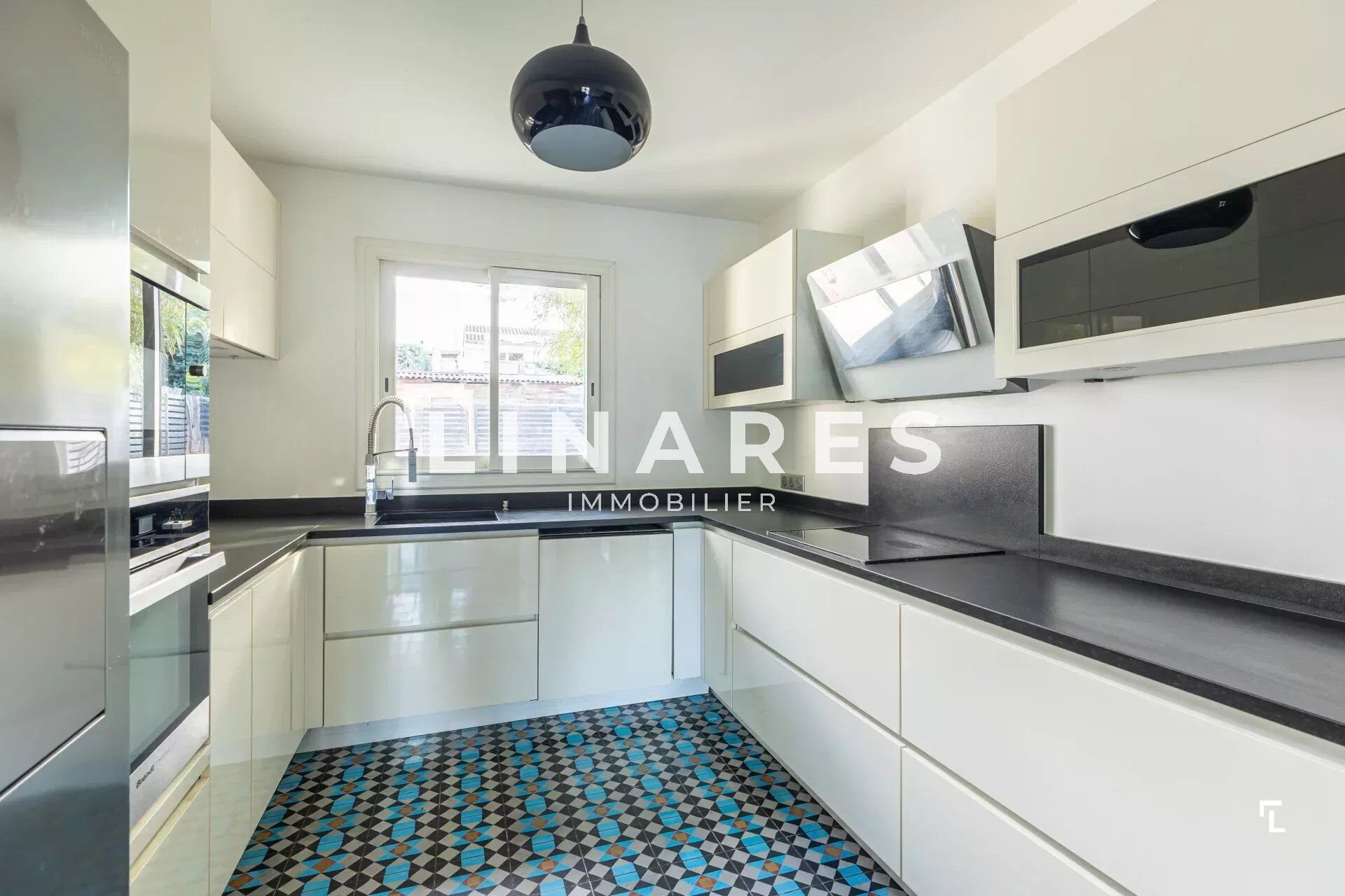 Maison à vendre, 97m², Saint-Cyr-sur-Mer