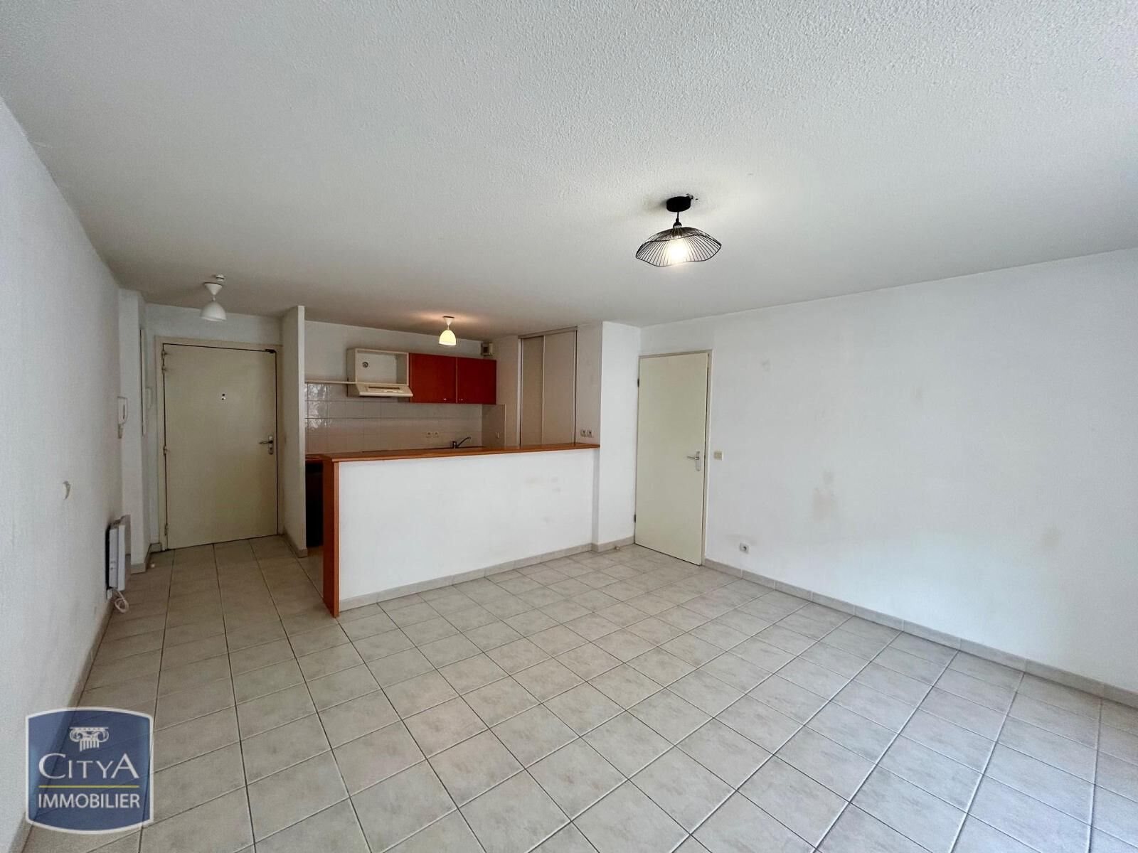 Appartement à louer, 50m², Nîmes