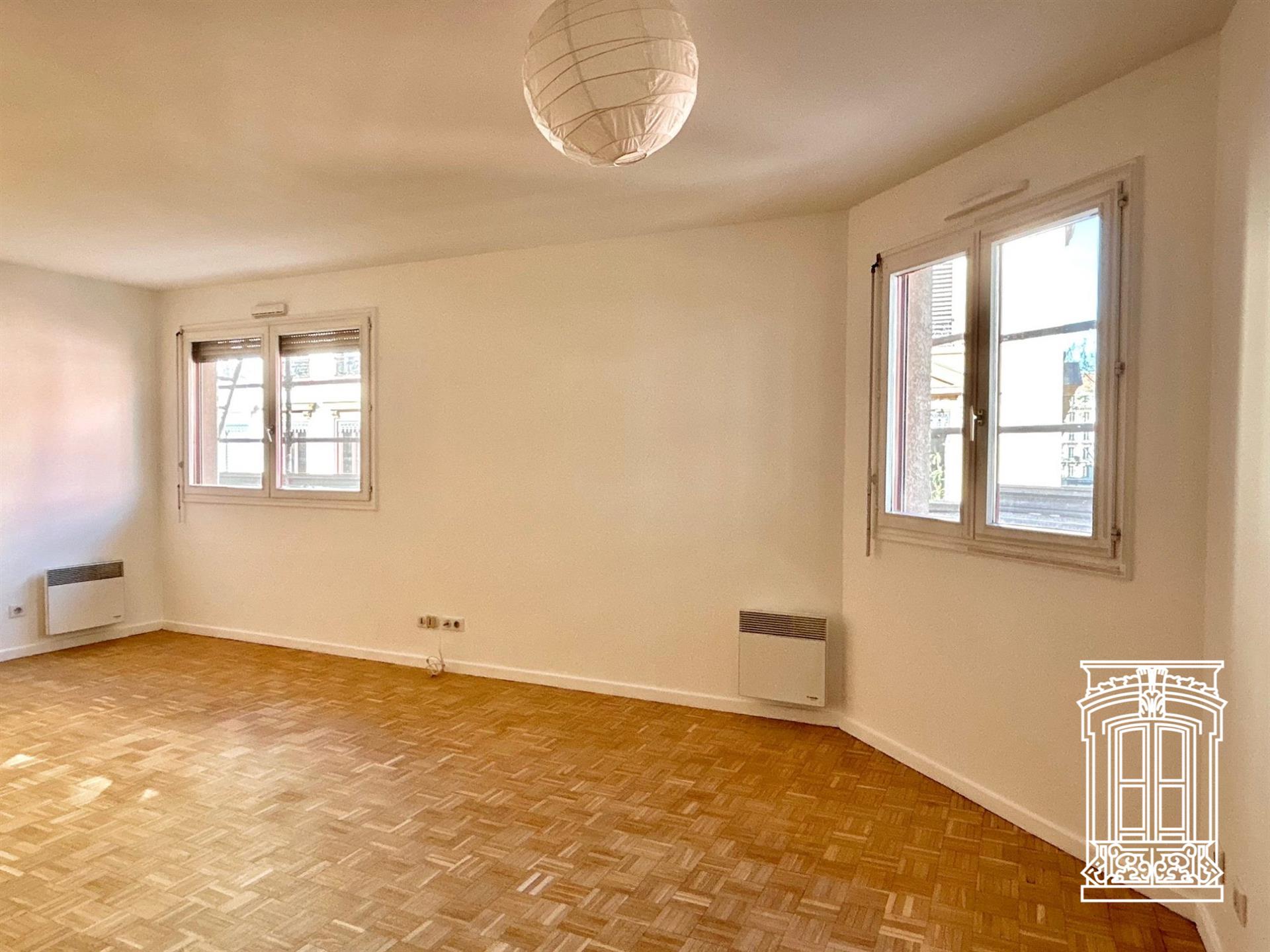 Appartement à louer, 56m², Lyon 6ème