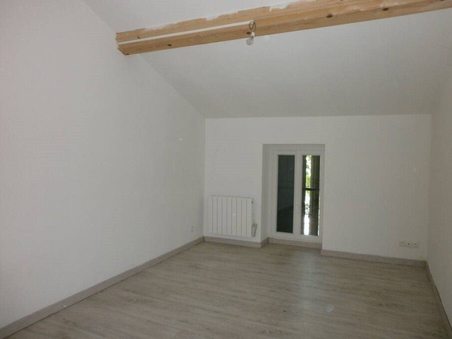 Appartement à louer, 74m², Buis-les-Baronnies