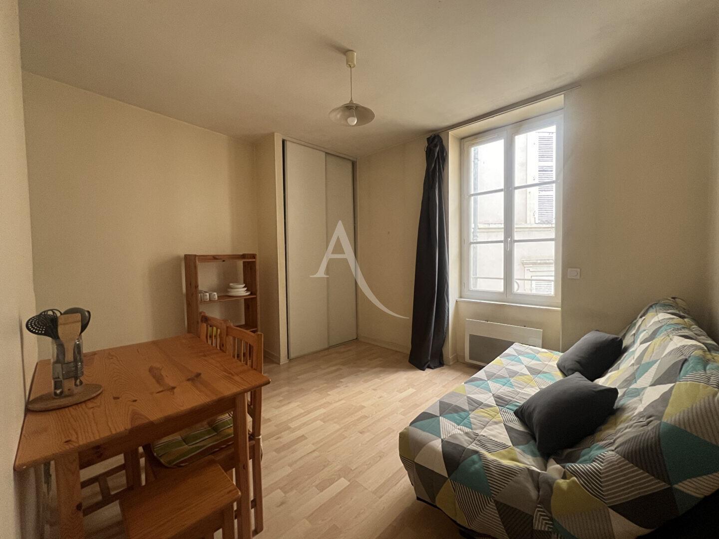 Appartement à louer, 18m², Angers
