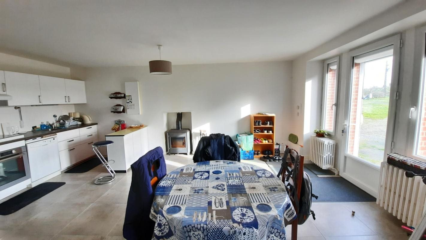 Maison à louer, 84m², Guignen