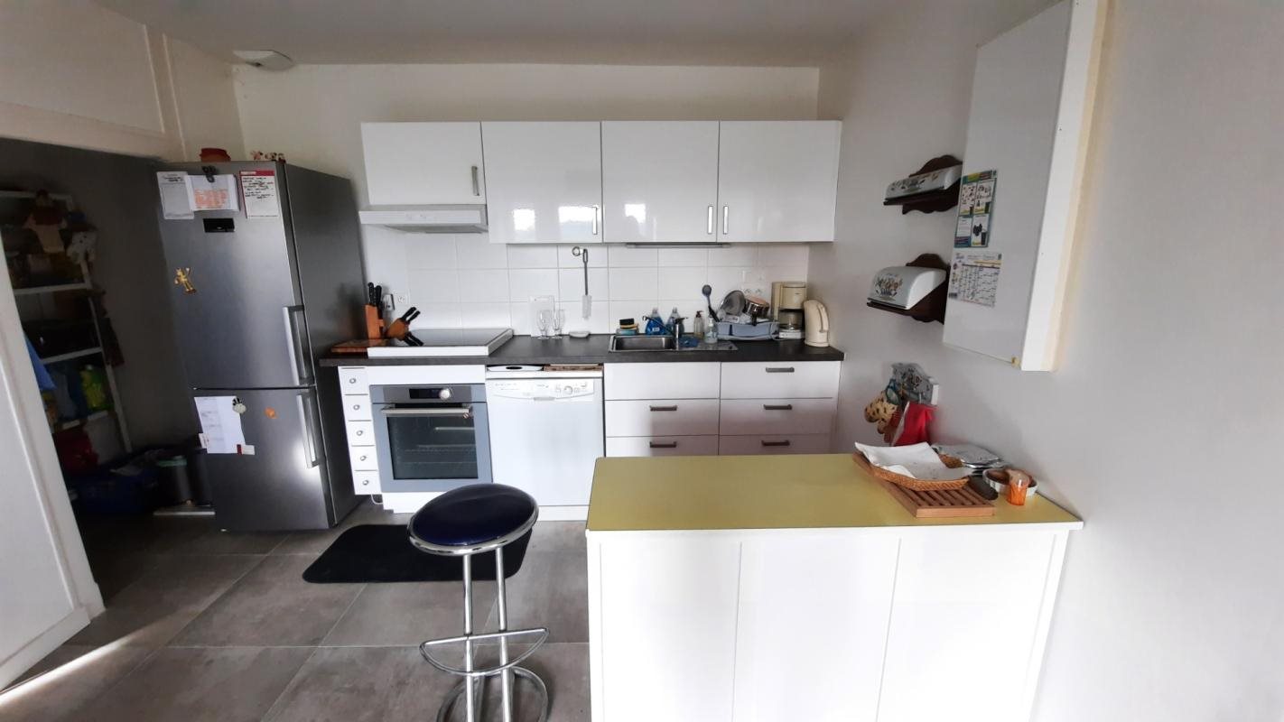 Maison à louer, 84m², Guignen
