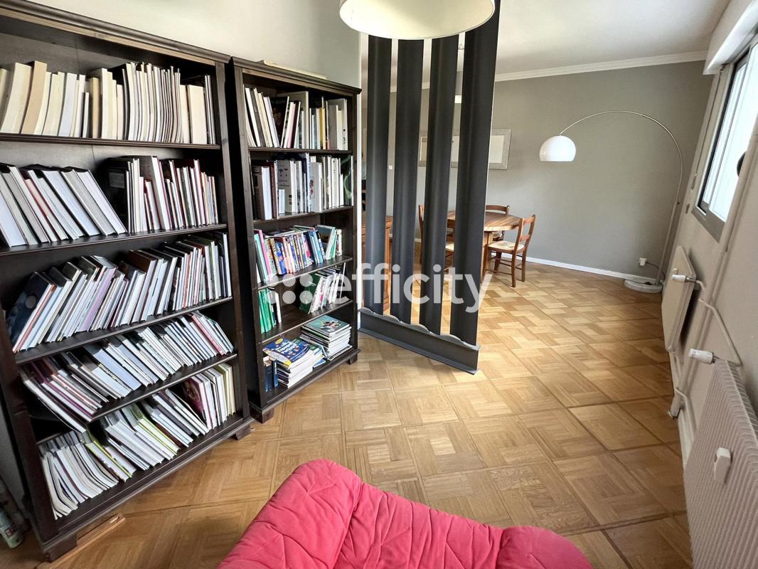 Appartement à vendre, 157m², Saint-Etienne