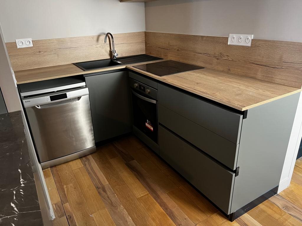 Appartement à louer, 80m², Lagnieu