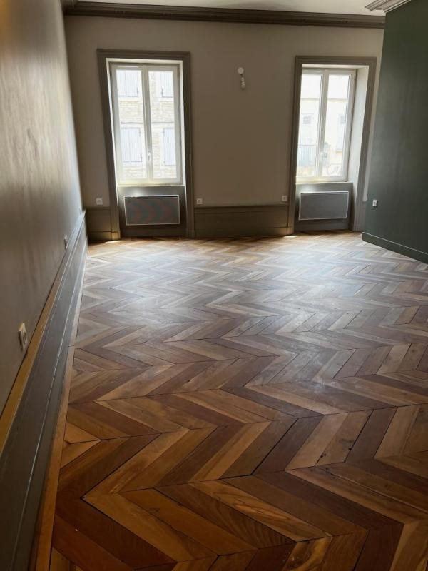 Appartement à louer, 80m², Lagnieu
