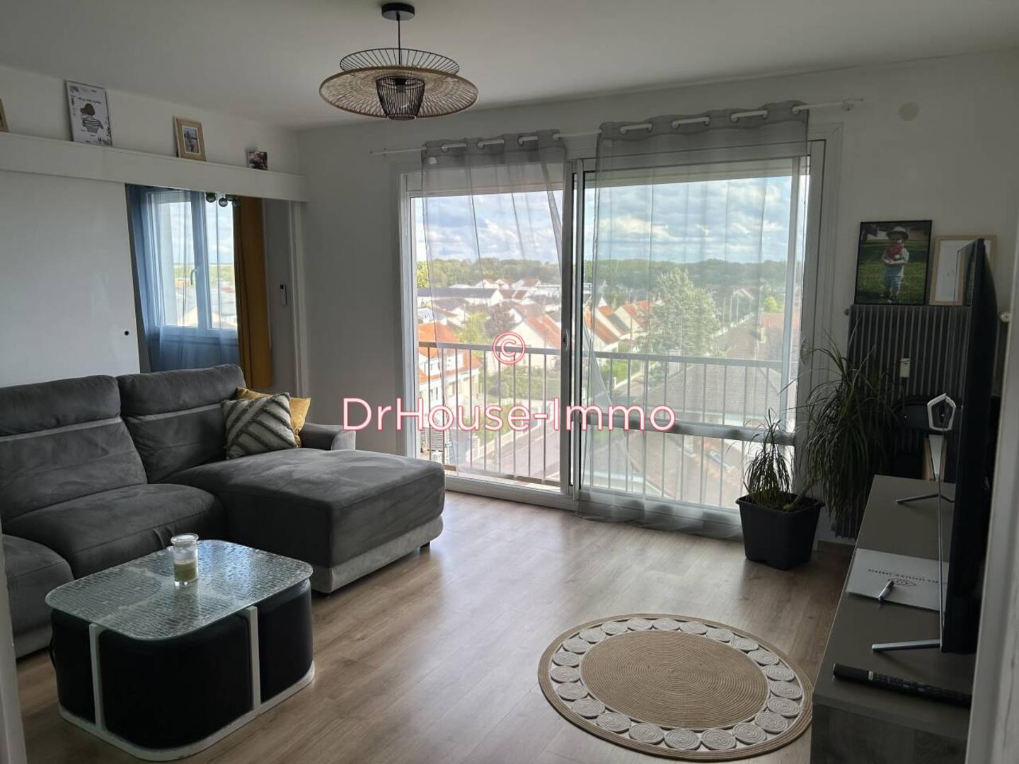 Appartement à vendre, 60m², Pont-Sainte-Marie