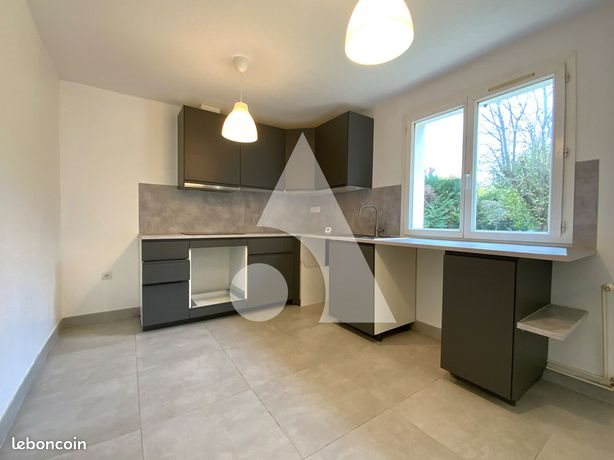 Maison à louer, 114m², Marolles-en-Hurepoix