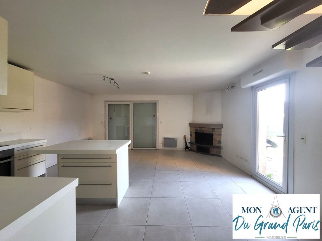 Maison à vendre, 122m², Nozay