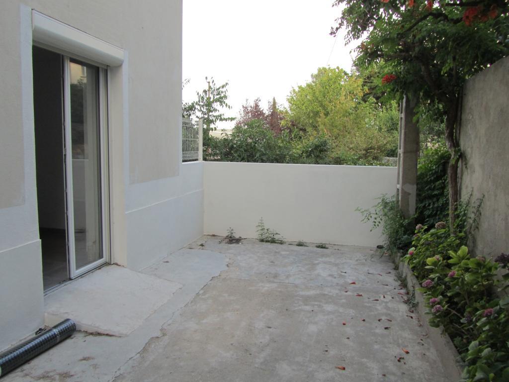 Appartement à louer, 62m², Nîmes