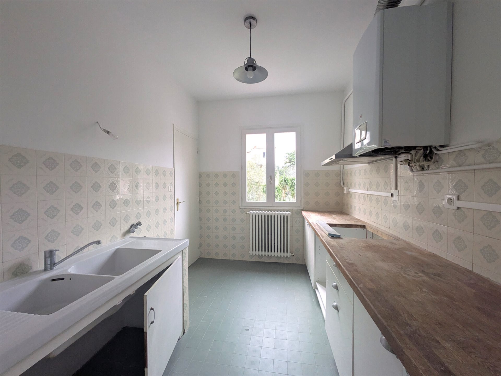 Appartement à louer, 77m², Bastia