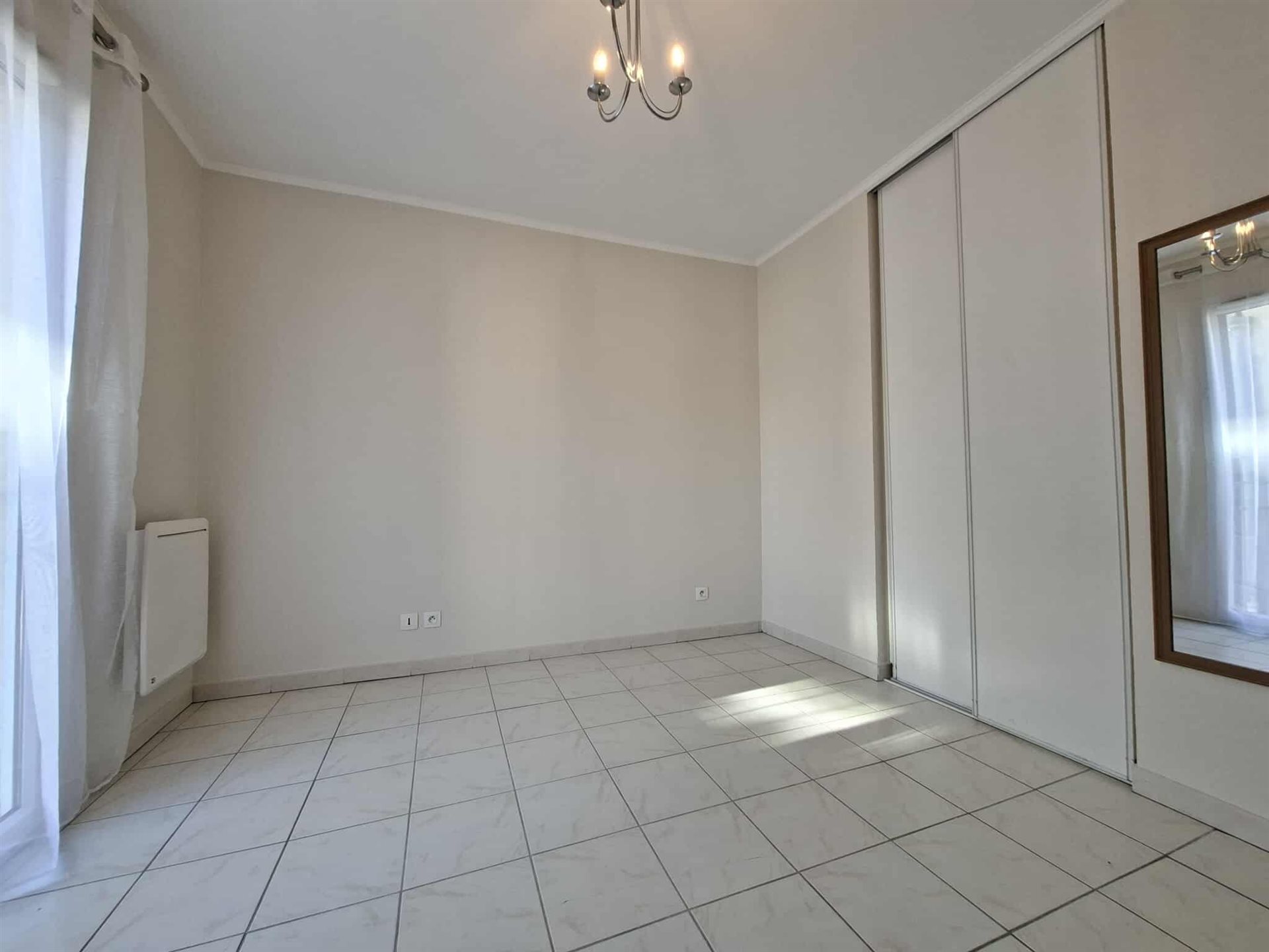 Appartement à louer, 62m², Nîmes