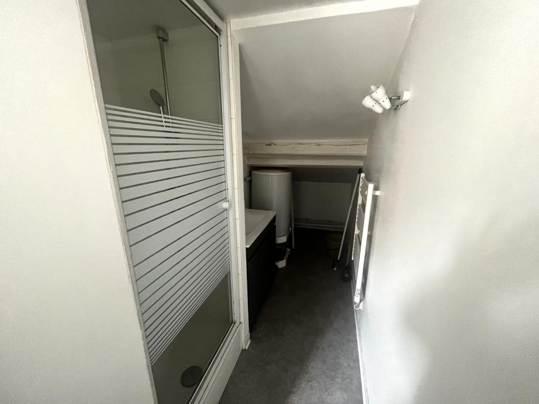 Appartement à louer, 20m², Saint-Etienne