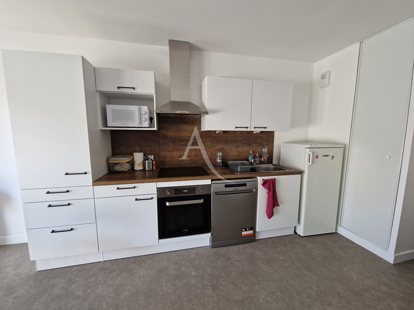 Appartement à louer, 1m², Caen