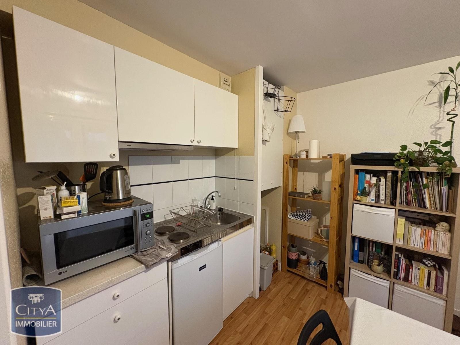 Appartement à louer, 27m², Tours