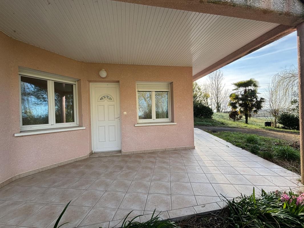 Appartement à louer, 84m², Bétous