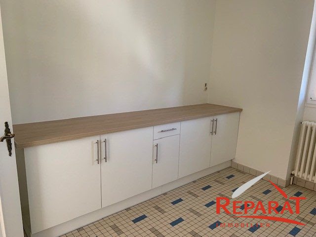 Appartement à louer, 98m², Saint-Aulaire