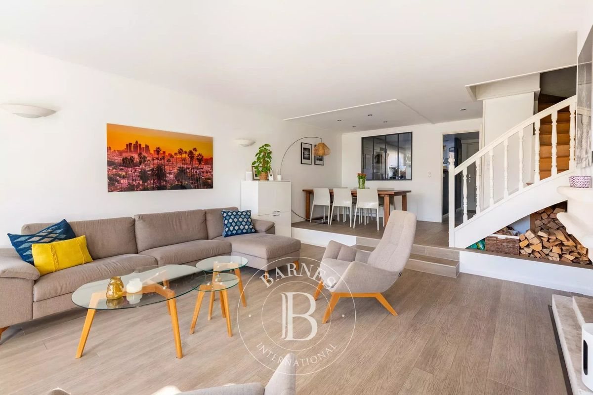 Maison à vendre, 142m², Bazoches-sur-Guyonne