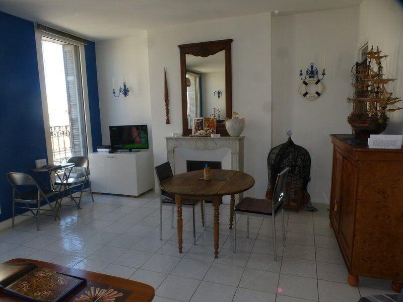Appartement à louer, 72m², Marseille 1er