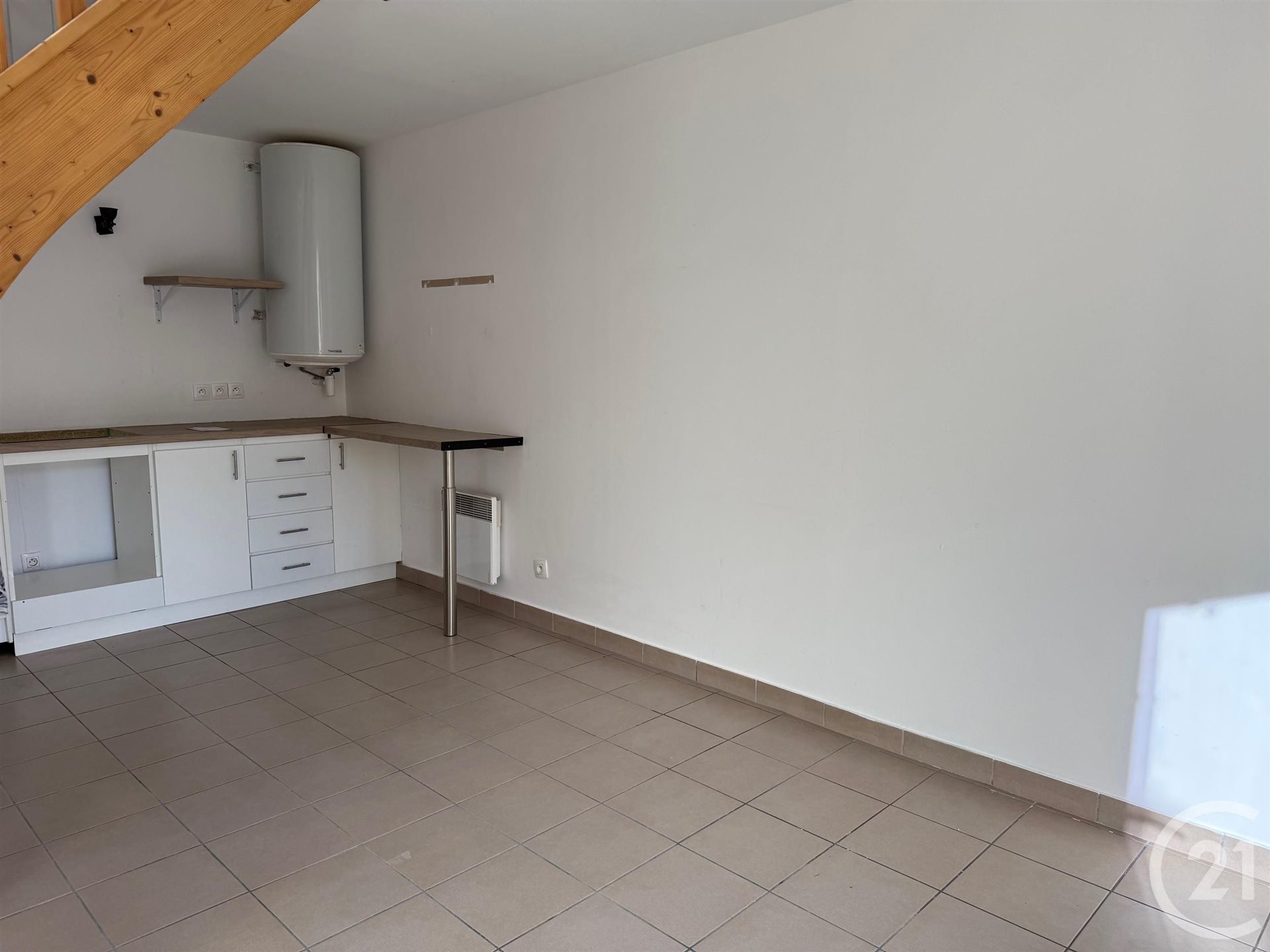 Appartement à louer, 35m², Longuesse