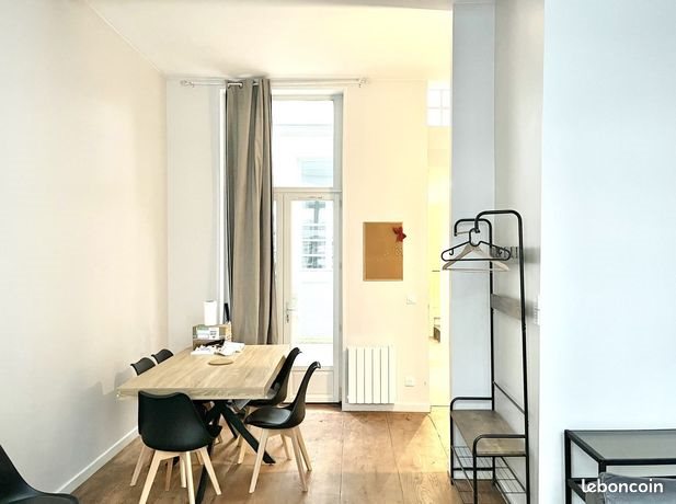 Appartement à louer, 62m², Lille