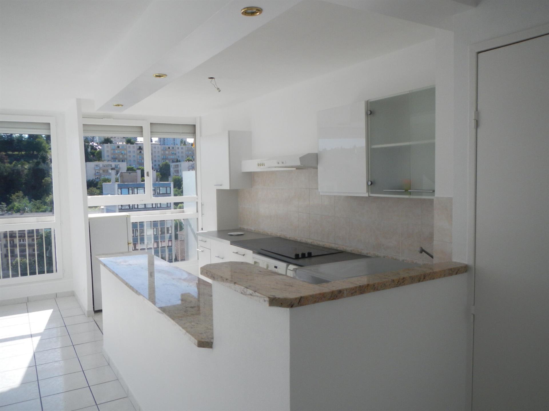 Appartement à vendre, 53m², Saint-Etienne