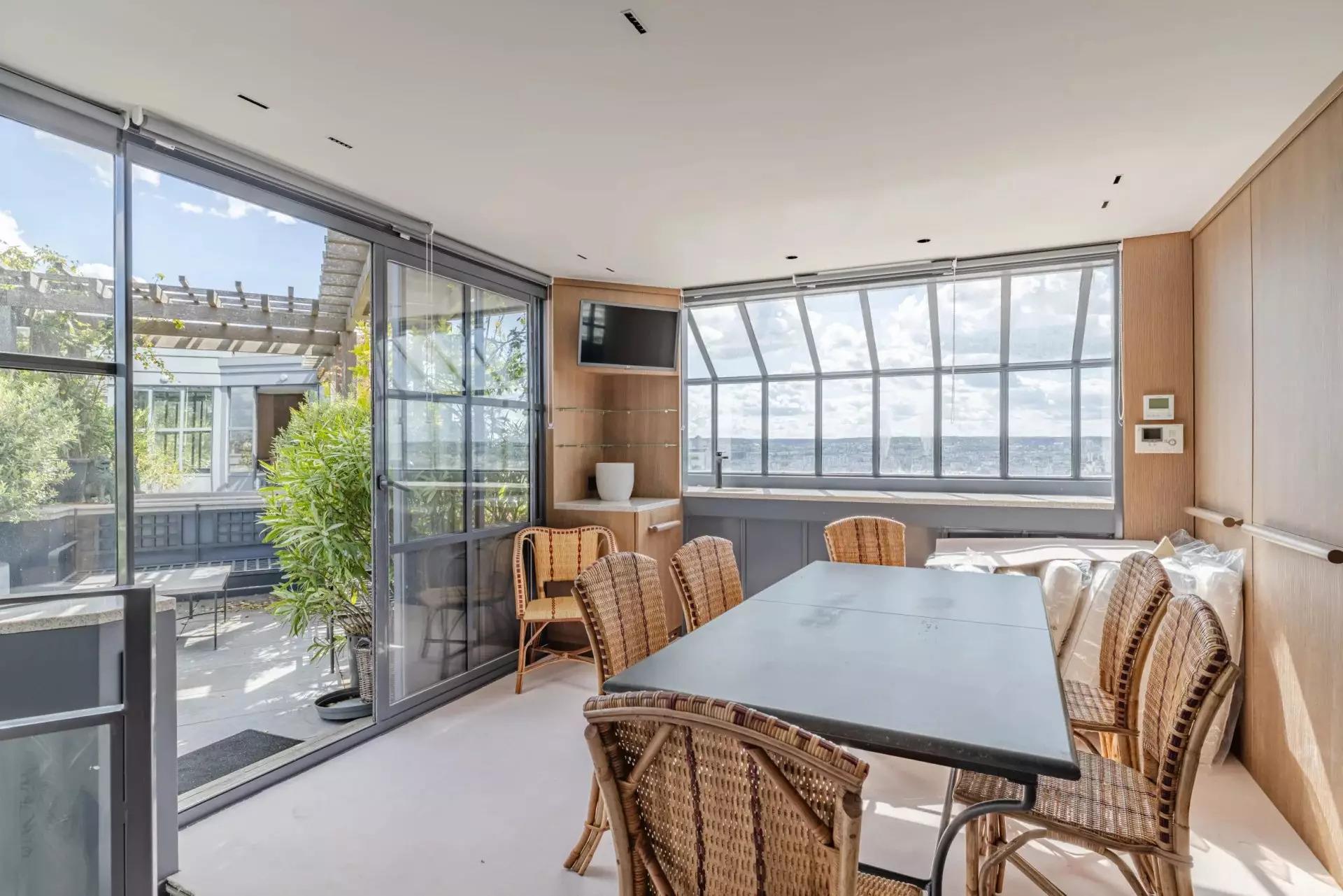 Appartement à louer, 141m², Paris 16ème