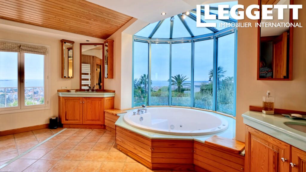 Maison à vendre, 345m², Vallauris