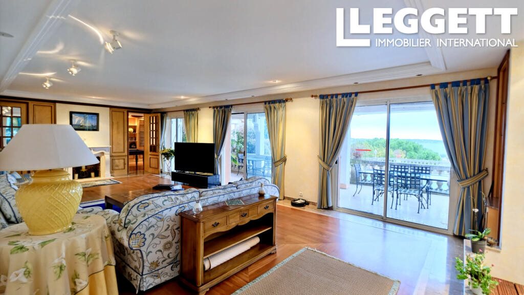 Maison à vendre, 345m², Vallauris